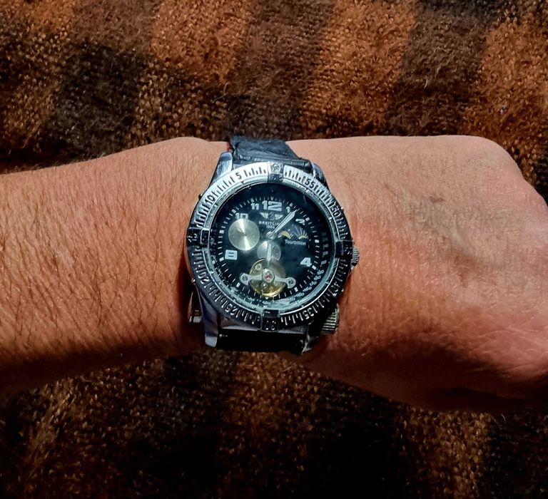 Relógio Tourbillon Automático 48h Reserva 100% operacional