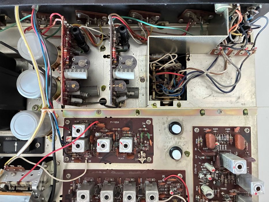 Amplituner Sansui 800