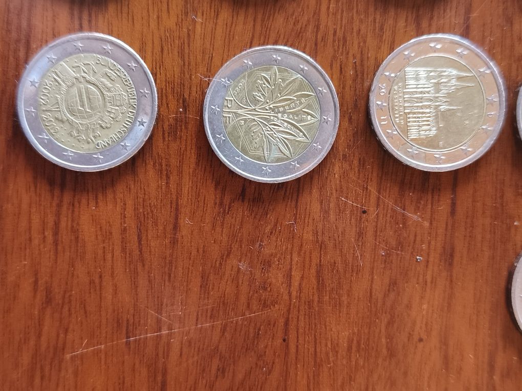 Vendo moedas raras 2€