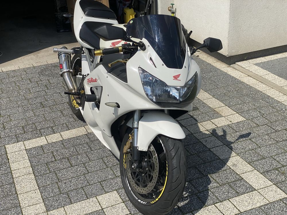 Honda CBR 929RR SC44