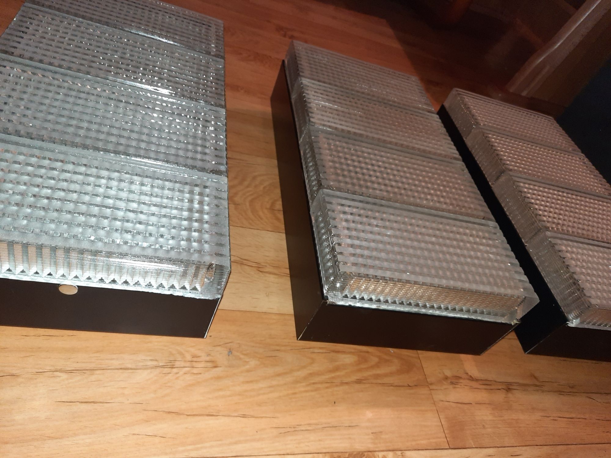 Retro lampy wiszace przsufitowe firmy NAPAKO z lat 60 tych