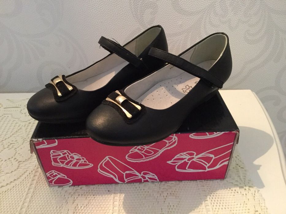 Туфли на девочку