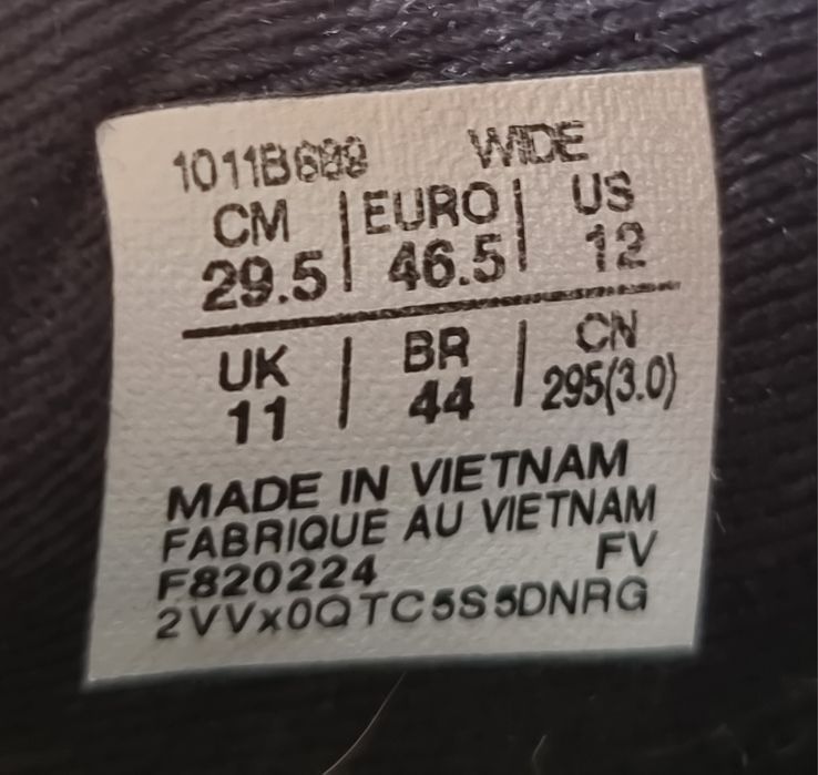 Оригінал 100% кросівки asics gel 2000 12   eur 46.5