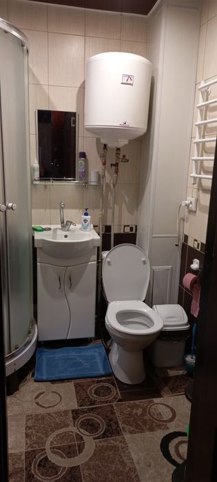 Сдаю квартиру на 4 Заречном  Кривой Рог.Шк. Полиции.Терра