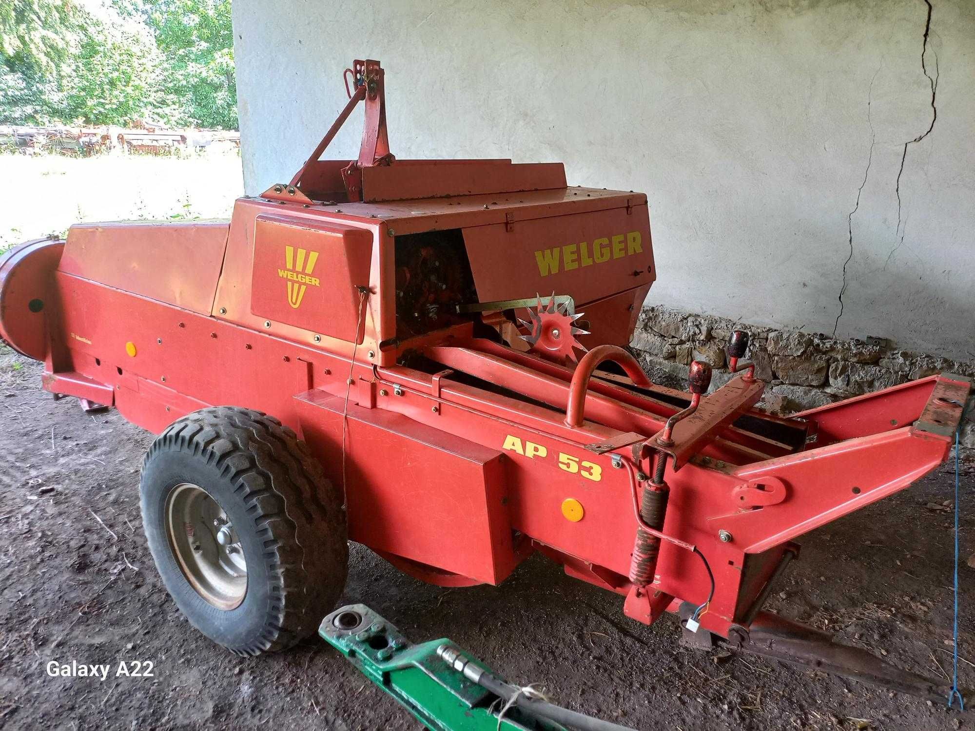Прес Підбирач Welger AP 53