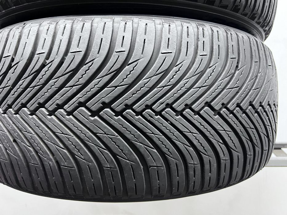 2шт бу всесезон 245/45/R18 6,5мм 2022р Maxxis Premitra All Season AP3