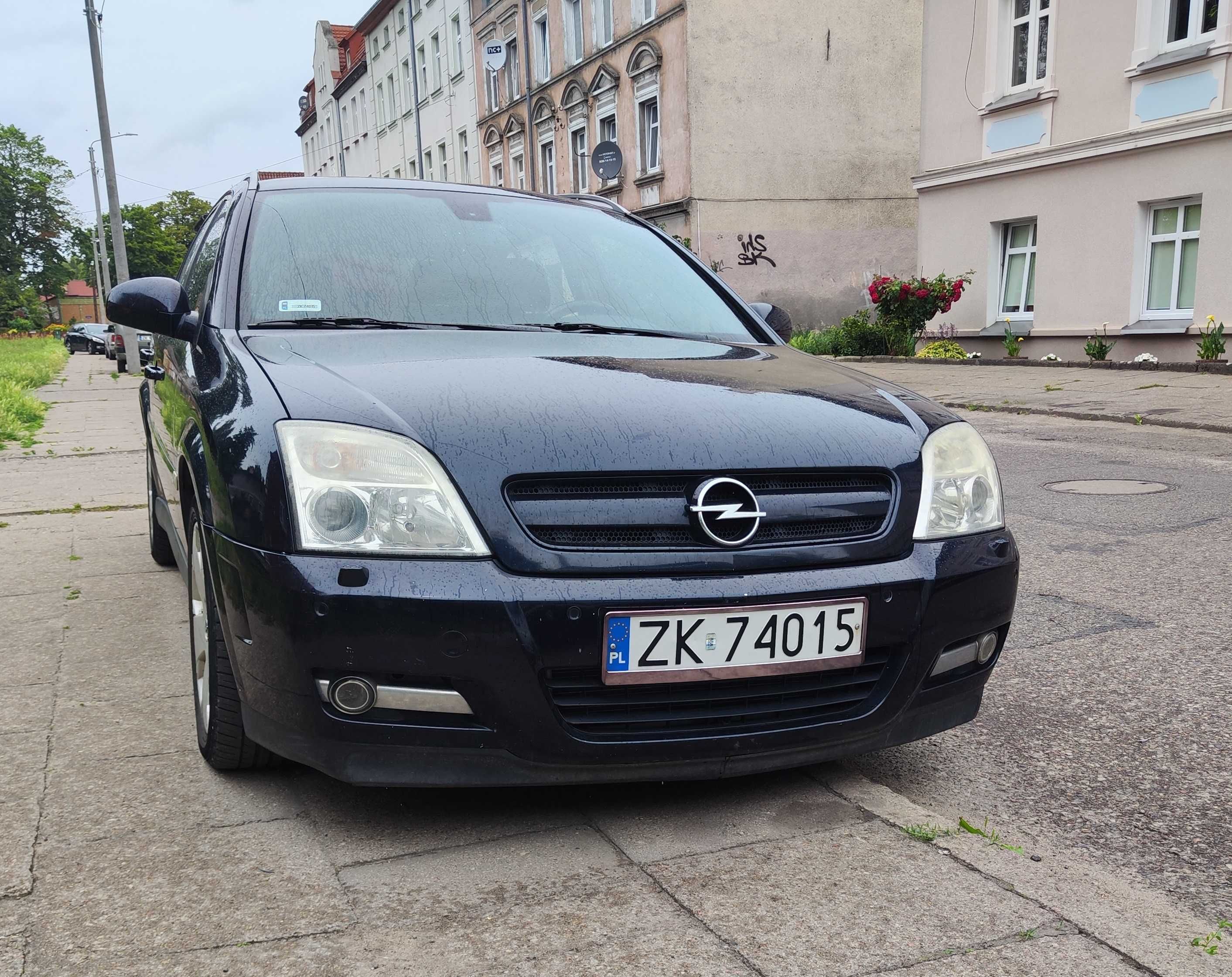Opel Signum 2.2 DTI 2003r stan w miare dobry
