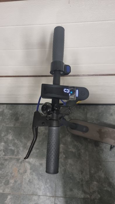 Hulajnoga elektryczna Xiaomi Mi Electric Scooter 3