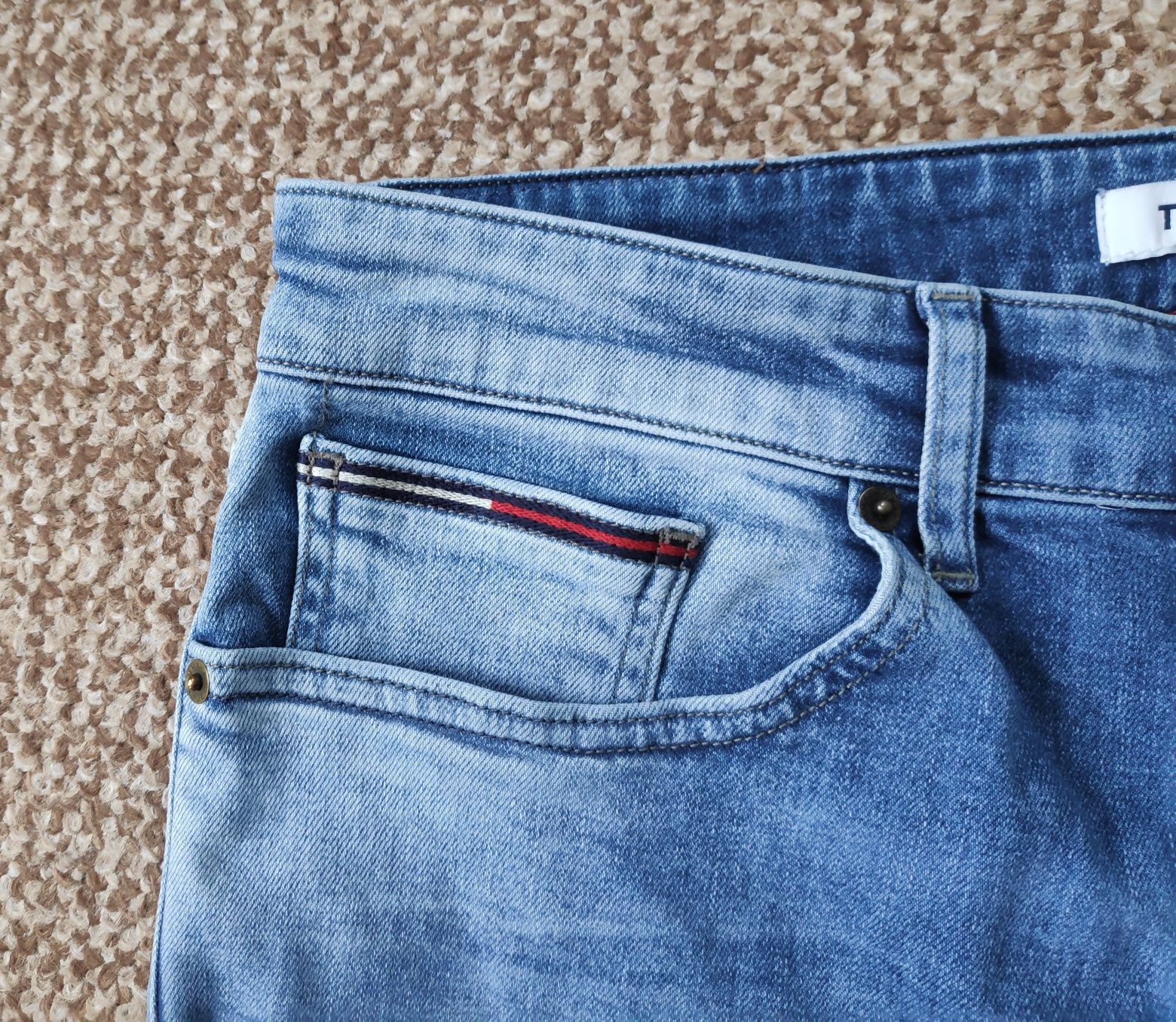 Tommy Hilfiger Austin Slim джинси оригінал W30 L32