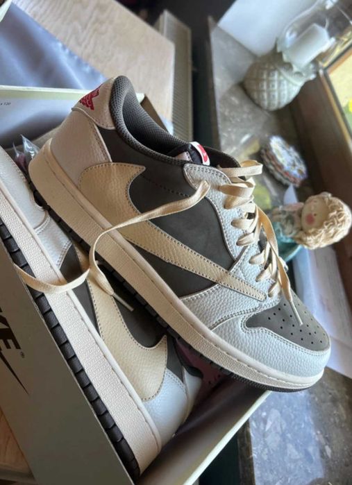 buty nike travis scott
