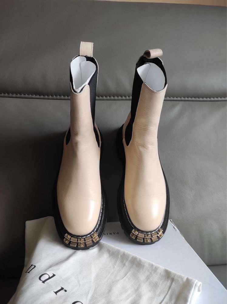 Продам челсі Sandro Paris