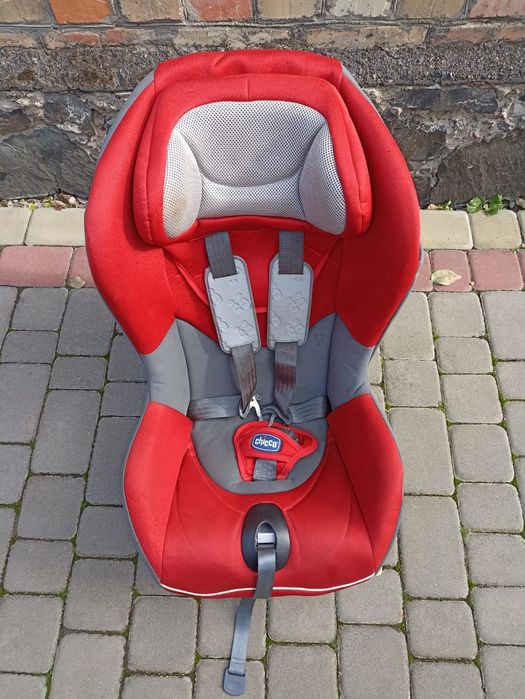 Дитяче автокрісло