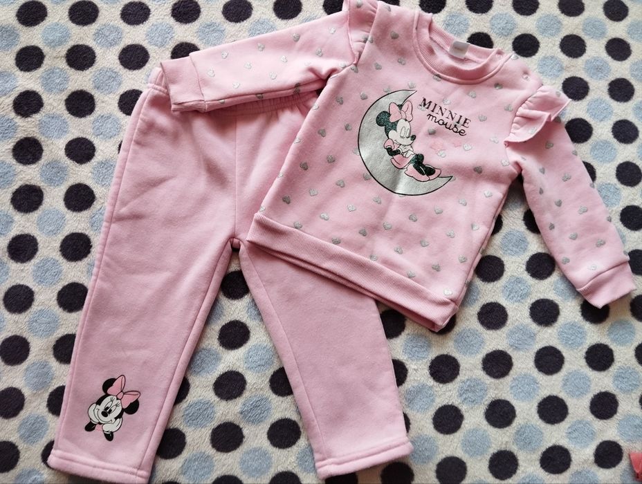 Śliczny ciepły komplet dres myszka Minnie 92/98