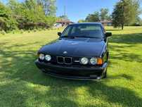 Piękne Bmw M5 e34