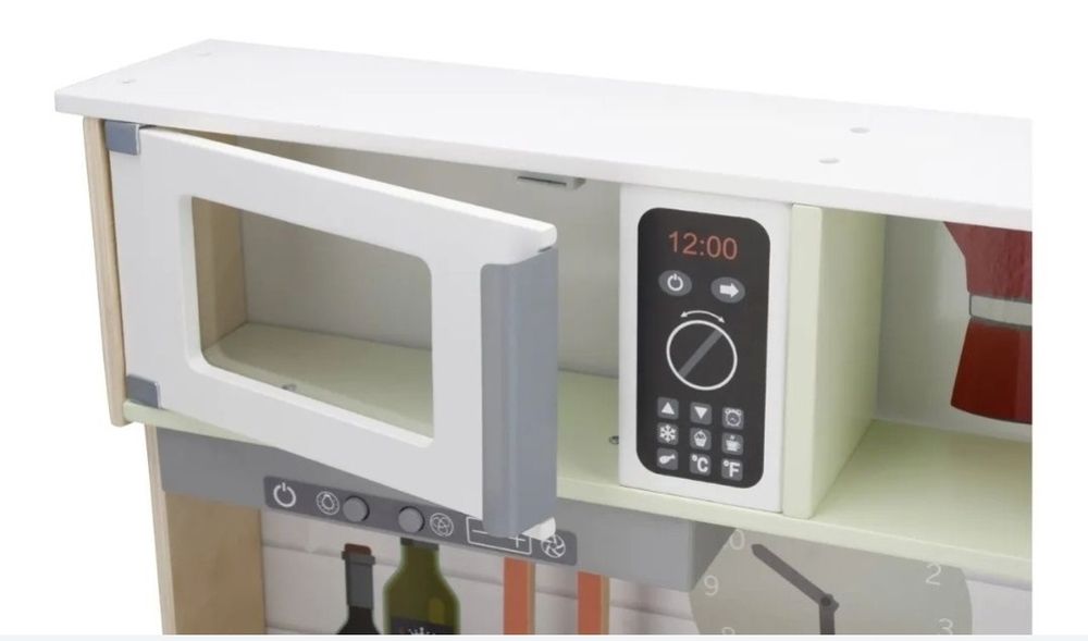 Дитяча дерев'яна кухня Lupilu wooden play kitchen 520898