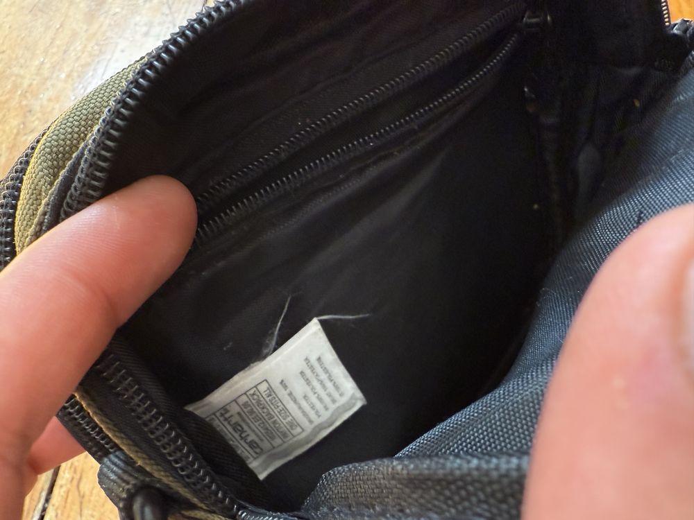Bolsa Carhartt.