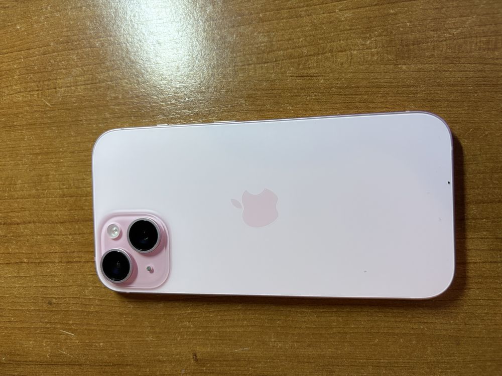 Iphone 15- 128 GB- rosa