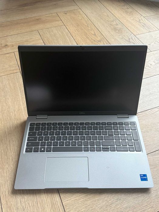 Dell Latitude 5520 | i7-1185G7 | 32GB RAM | 512GB SSD | Win10 + Office
