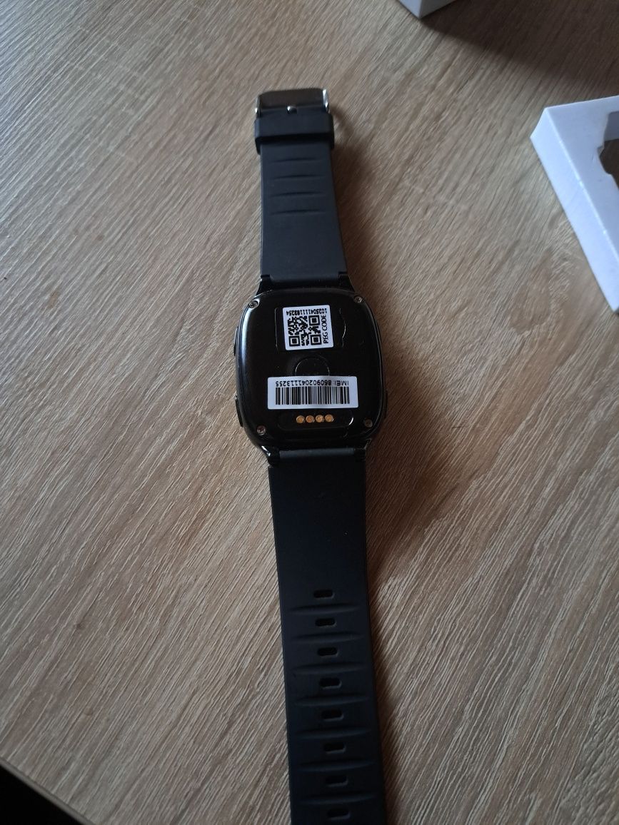 GPS smart watch d100