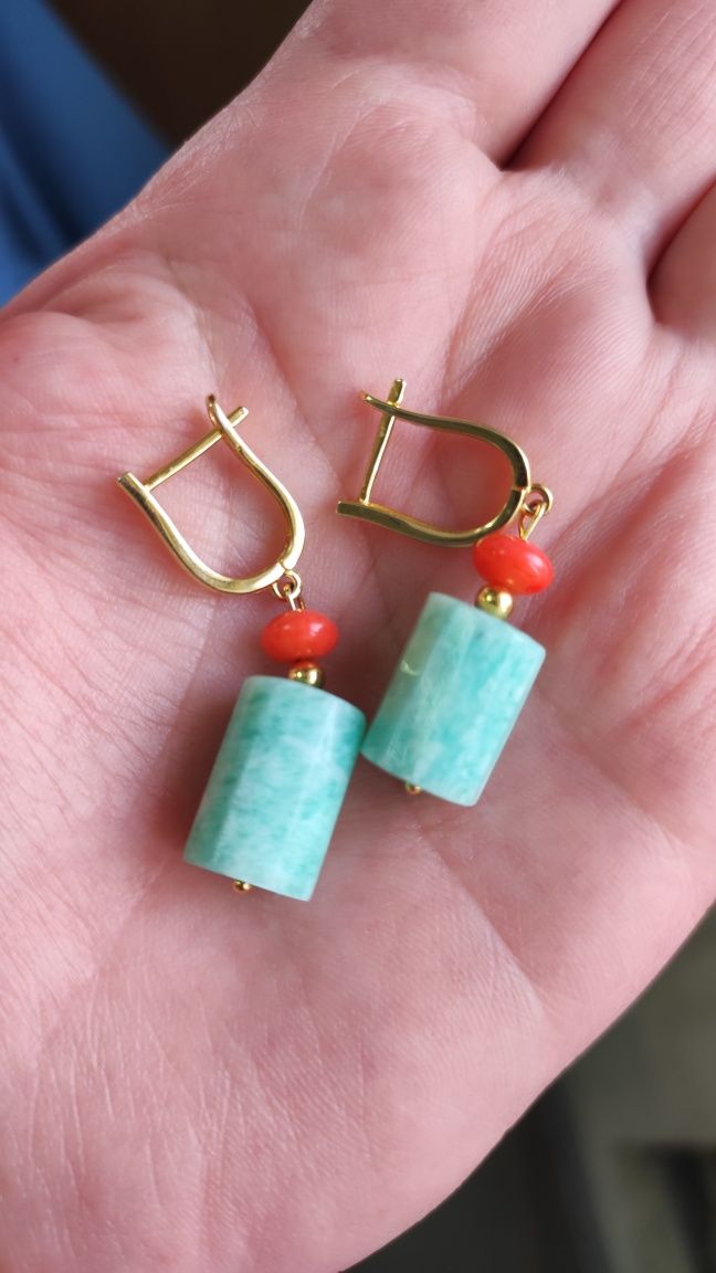 Серьги с кораллом и амазонитом
