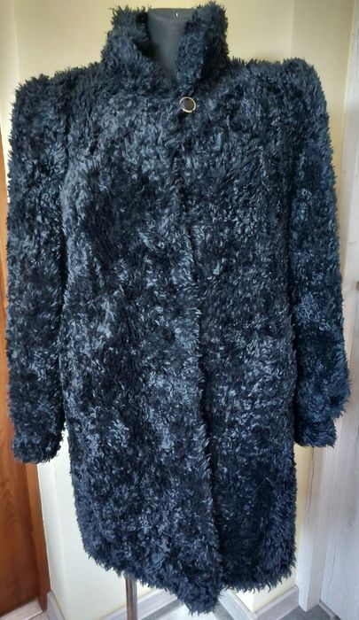 Sztuczne futerko czarne