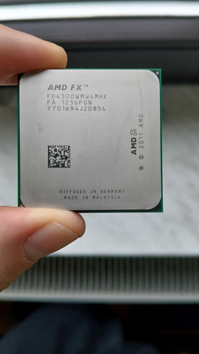 Procesor AMD FX-4300 4x3.8 GHz AM3+