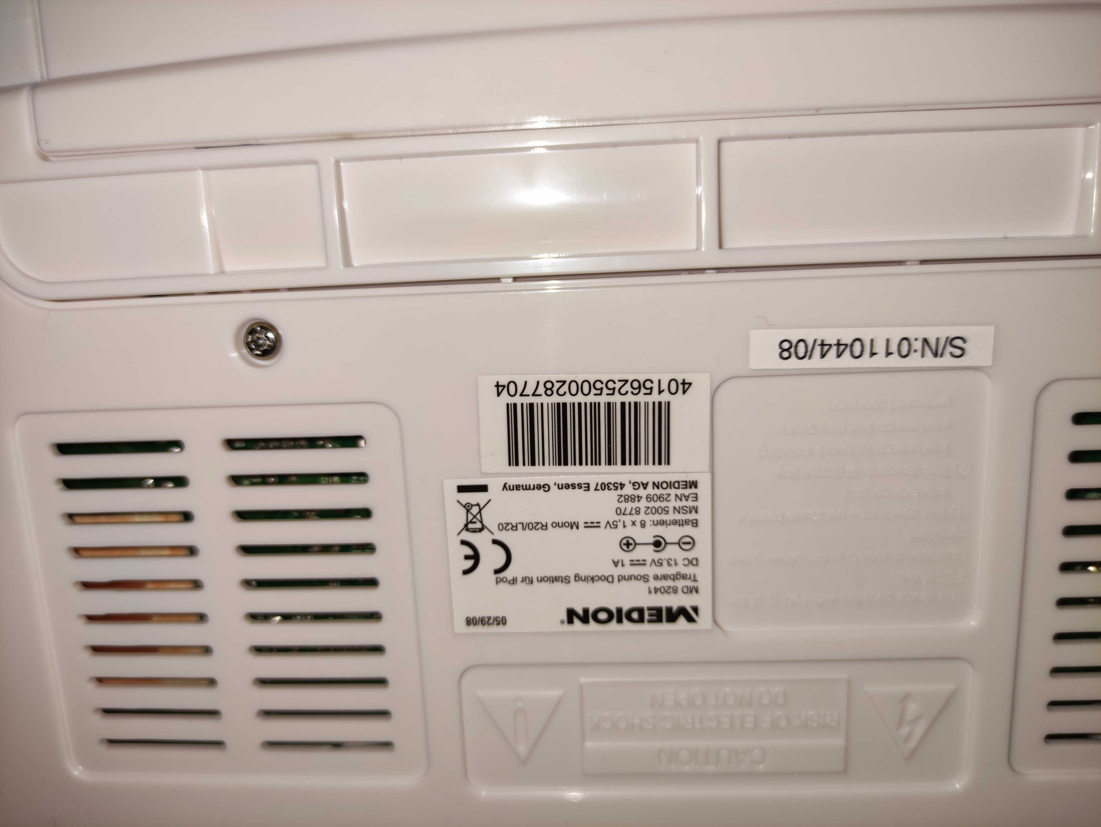 Stacja dokująca Medion MD 82041 – radio, AUX, iPod/iPhone