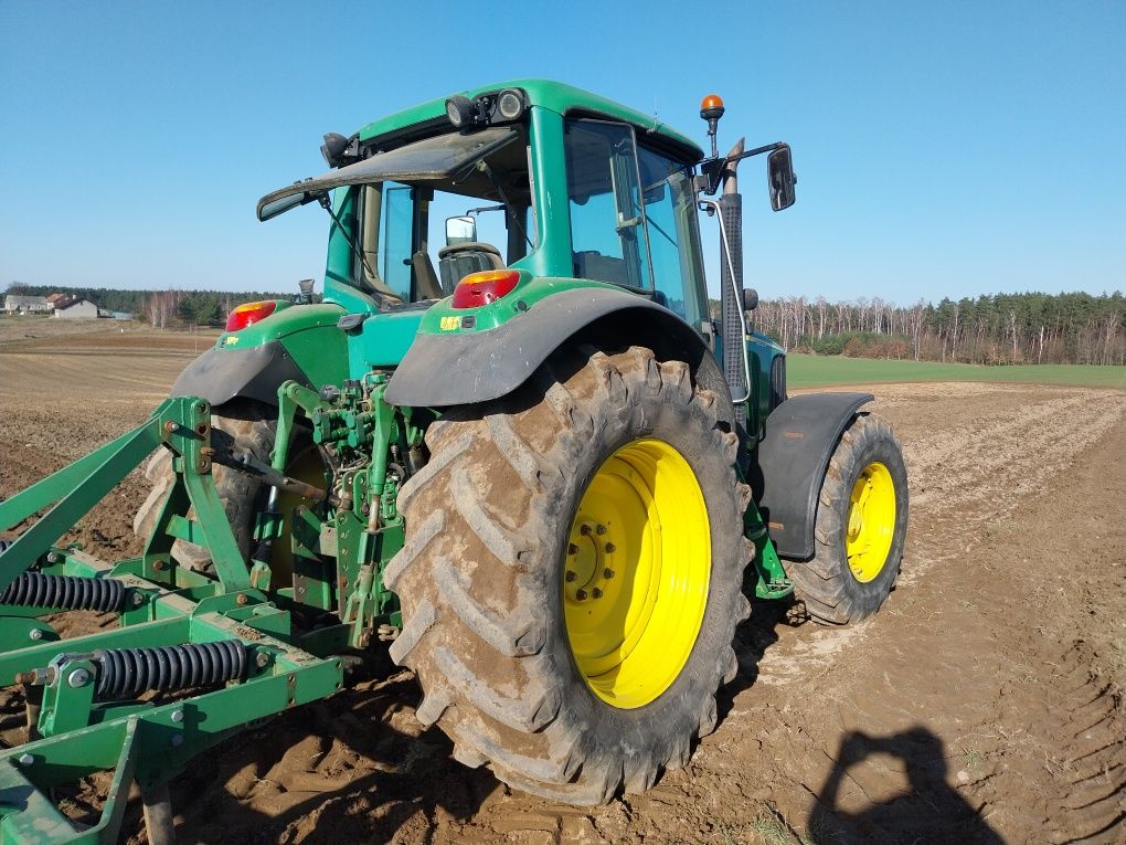 John Deere 6820 (6920,6620)