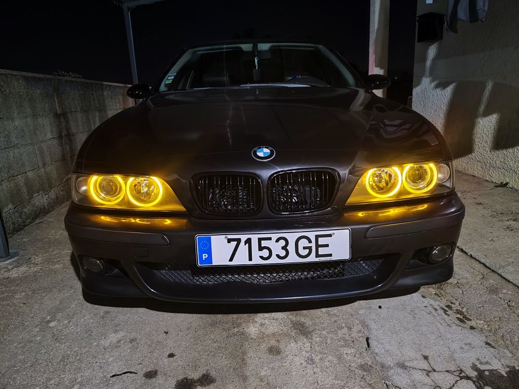 Vendo bmw e39 528i 1996