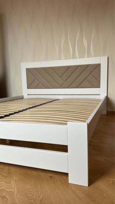 Ліжко,кровать,деревяне ліжко,матрац