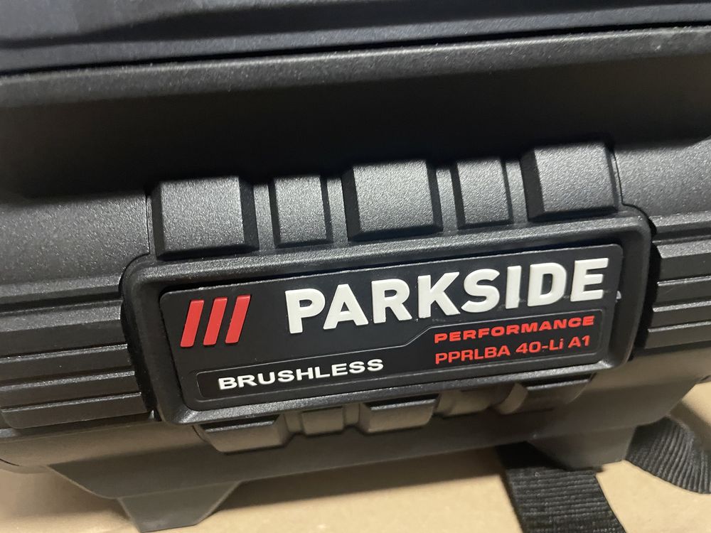 Акумуляторний садовий пилосос  повітродуйка PARKSIDE PERFORMANCE