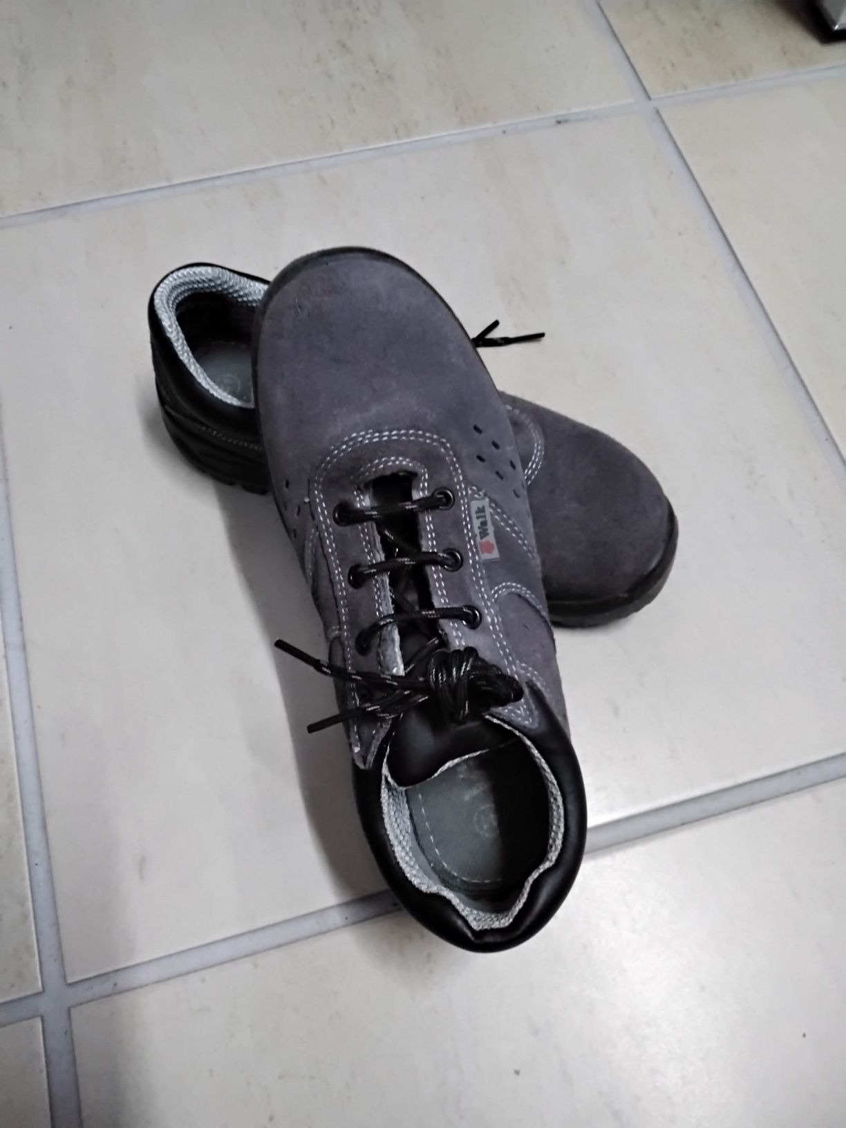 Botas " biqueira de Aço"