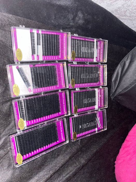 Вії різний вигін