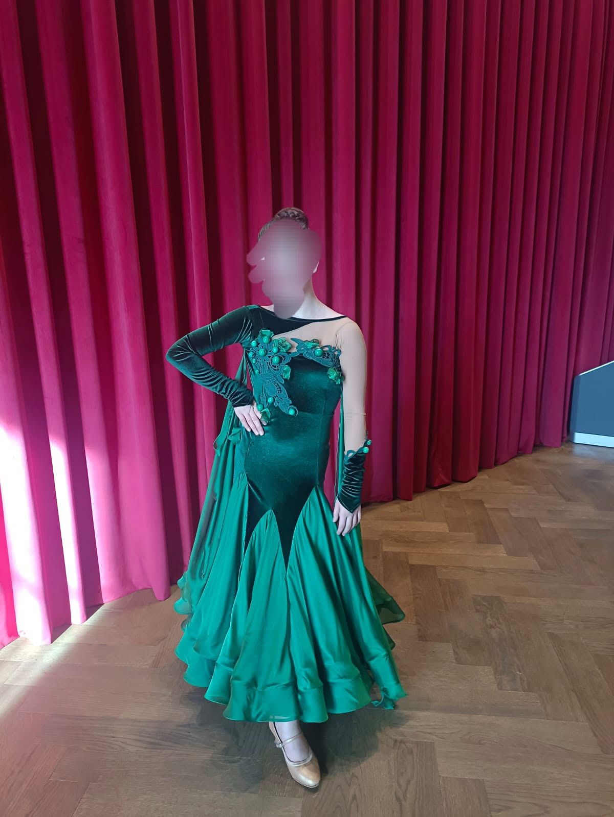 Sukienka do standardu 140 - 152 cm TANIEC TOWARZYSKI