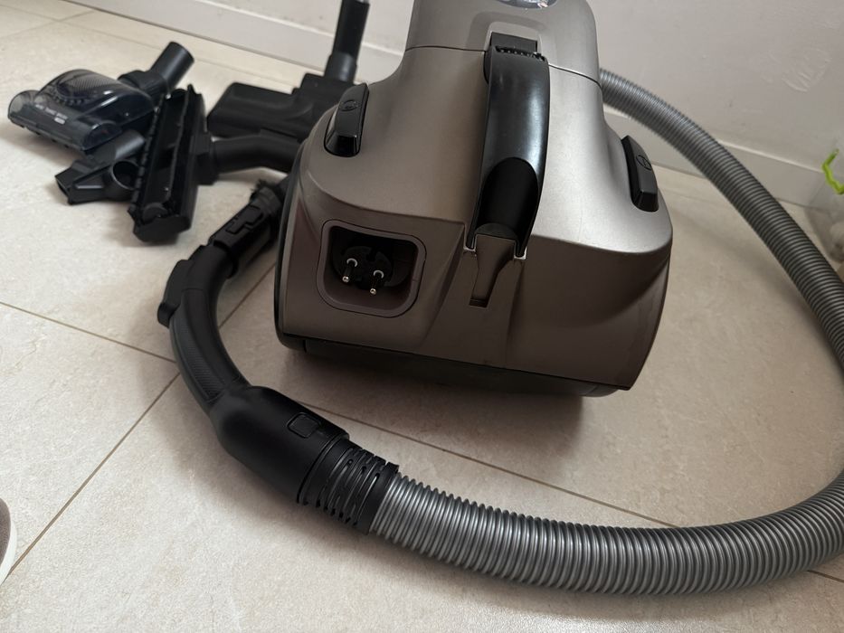 Пилосос для с/п без мішка Rowenta RO3786EA. Самовивіз