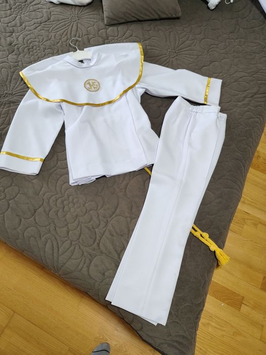 Alba komunijna dla chłopca rozmiar 134 parafia Chrystusa króla Lędziny