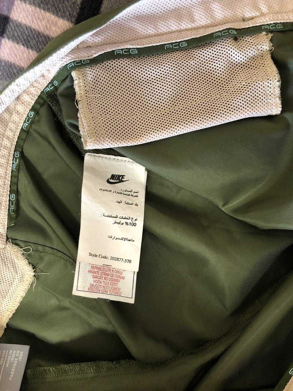 нейлонові шорти бріджи Nike Acg size M-L