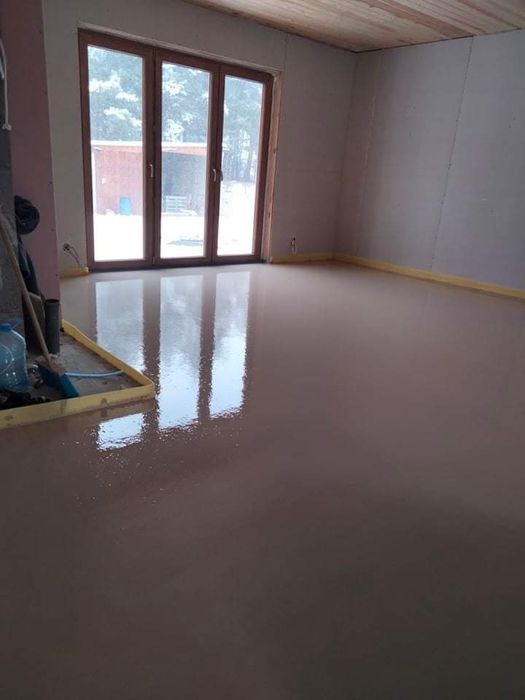 Wylewki posadzki anhydrytowe ogrzewanie podłogowe kanalizacja