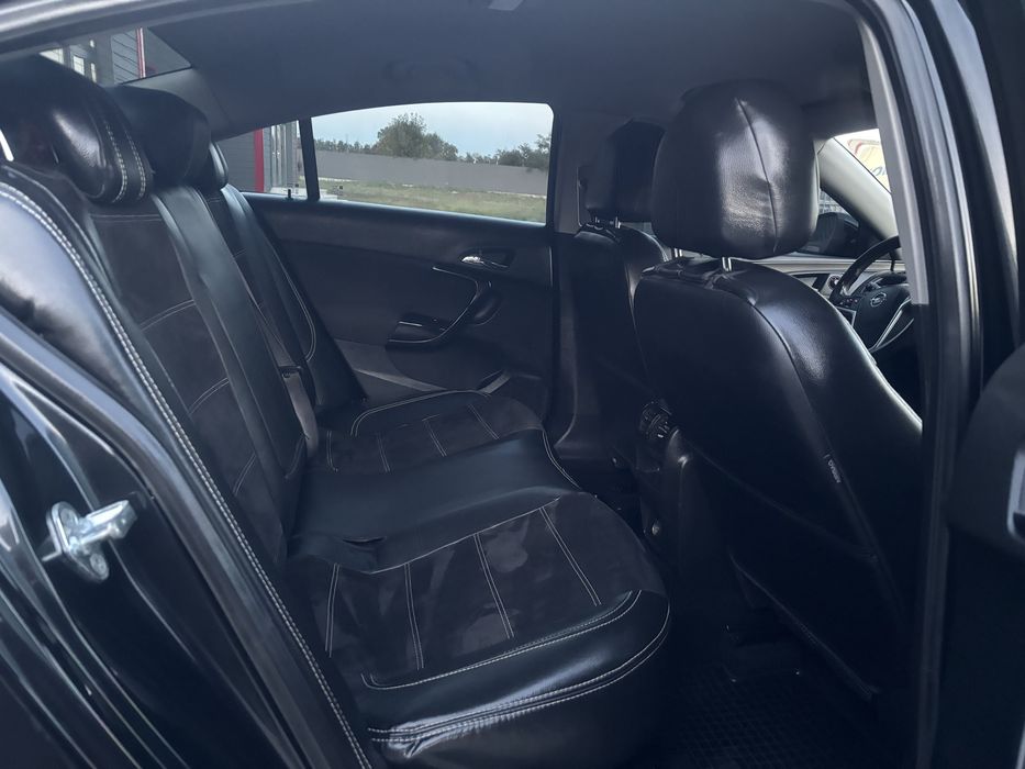 Opel Insignia 2.0 CDTI Рідна фарба