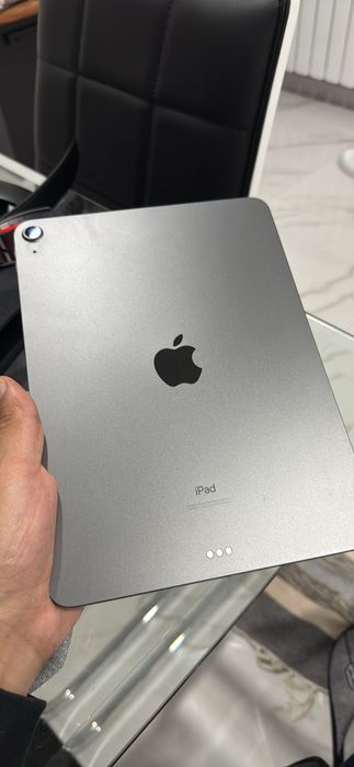 iPad Air (4ª geração – 2020) 10,9” | 64 GB | Wi-Fi