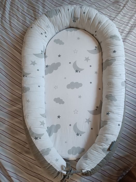 Кокон для немовлят