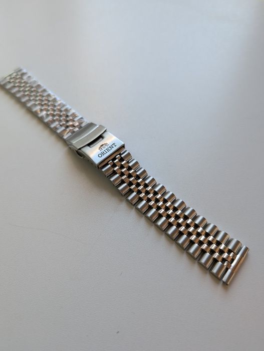Стальний браслет Orient