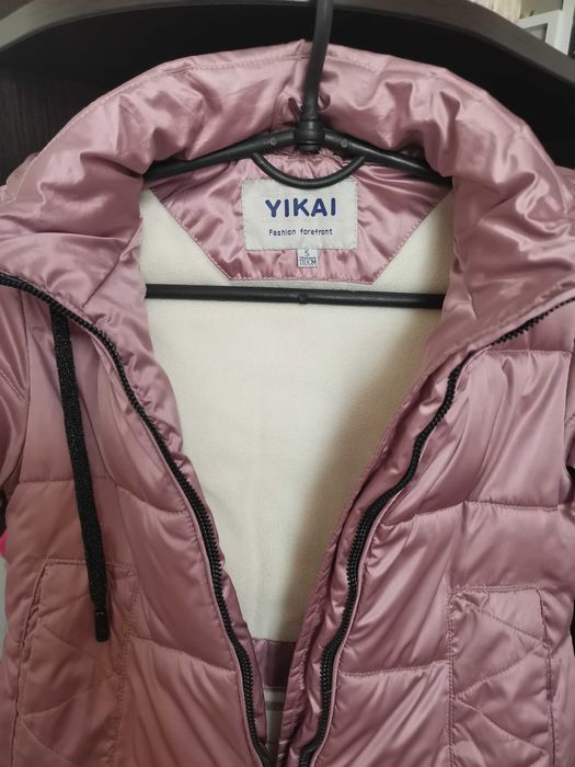 Пальто, куртка зимова для дівчинки