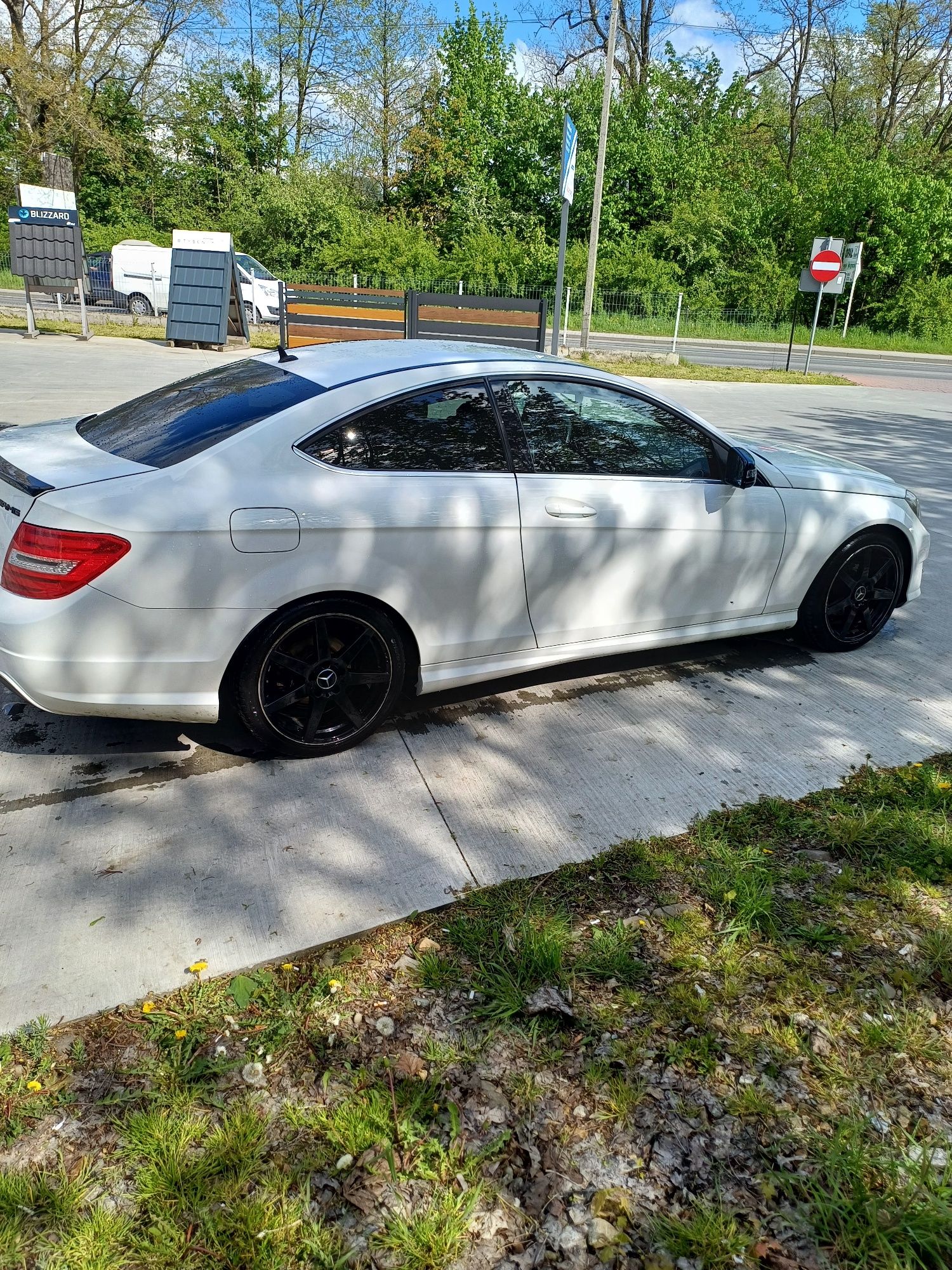 Mercedes-Benz W204 C180 Coupe pakiet AMG