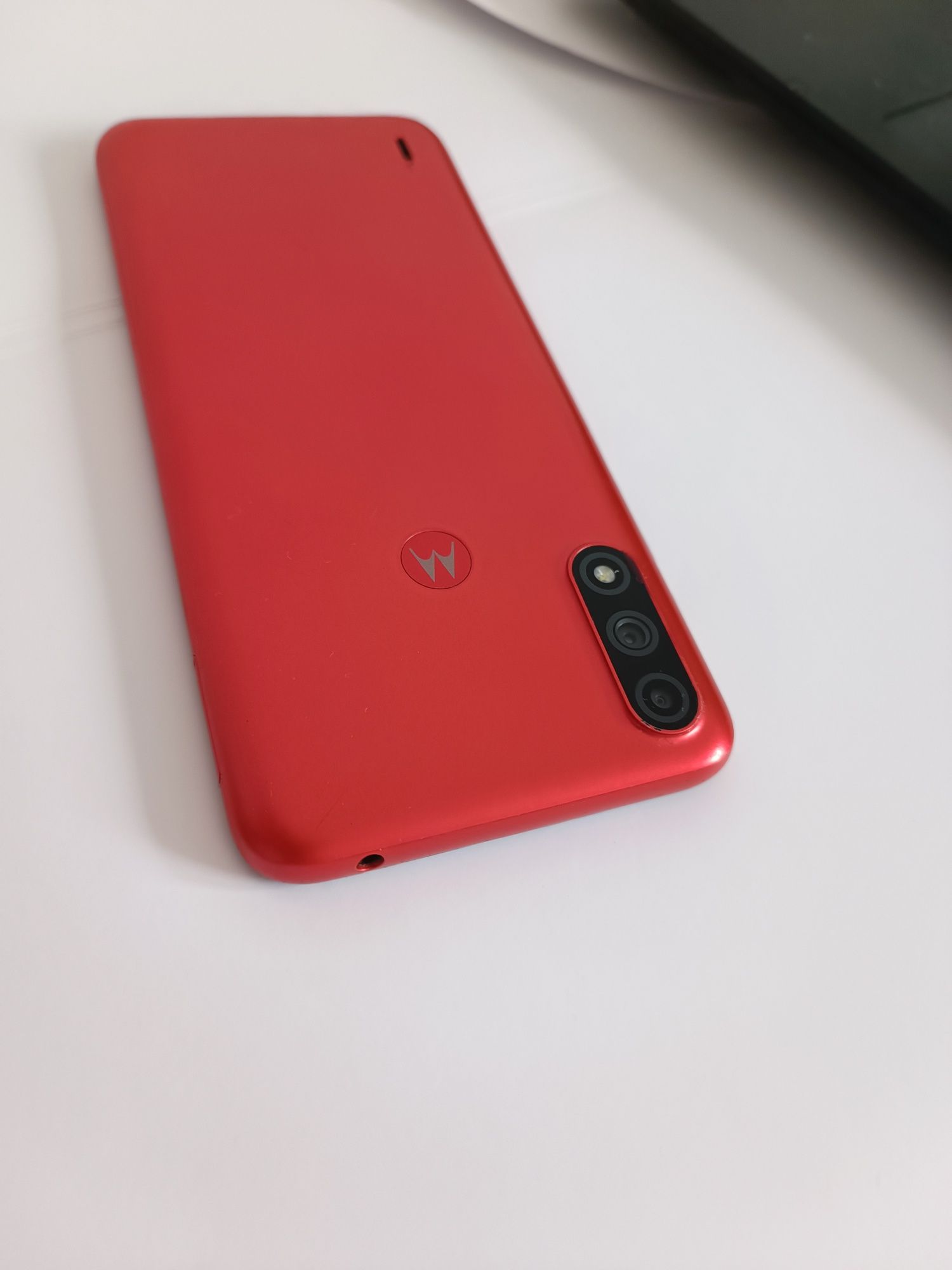 Смартфон Motorola moto e7 power 64гб бу