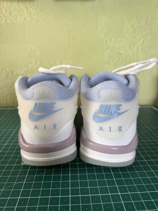 Кросівки Jordan Air Jordan 4 RM (оригінал)