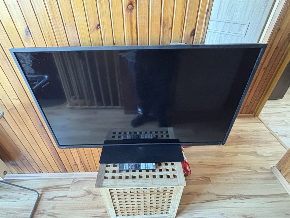 Telewizor toshiba 48”
