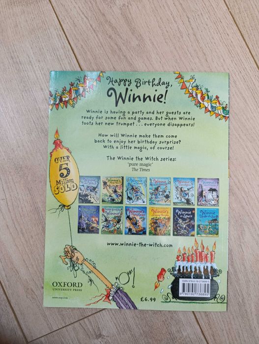 Winie and Wilbur: Happy birthday, Winnie!