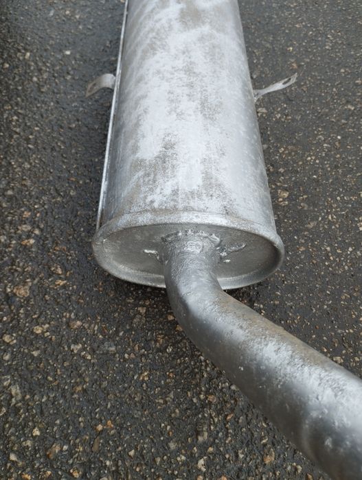 Глушитель б,у для Жигулі в робочому стані.