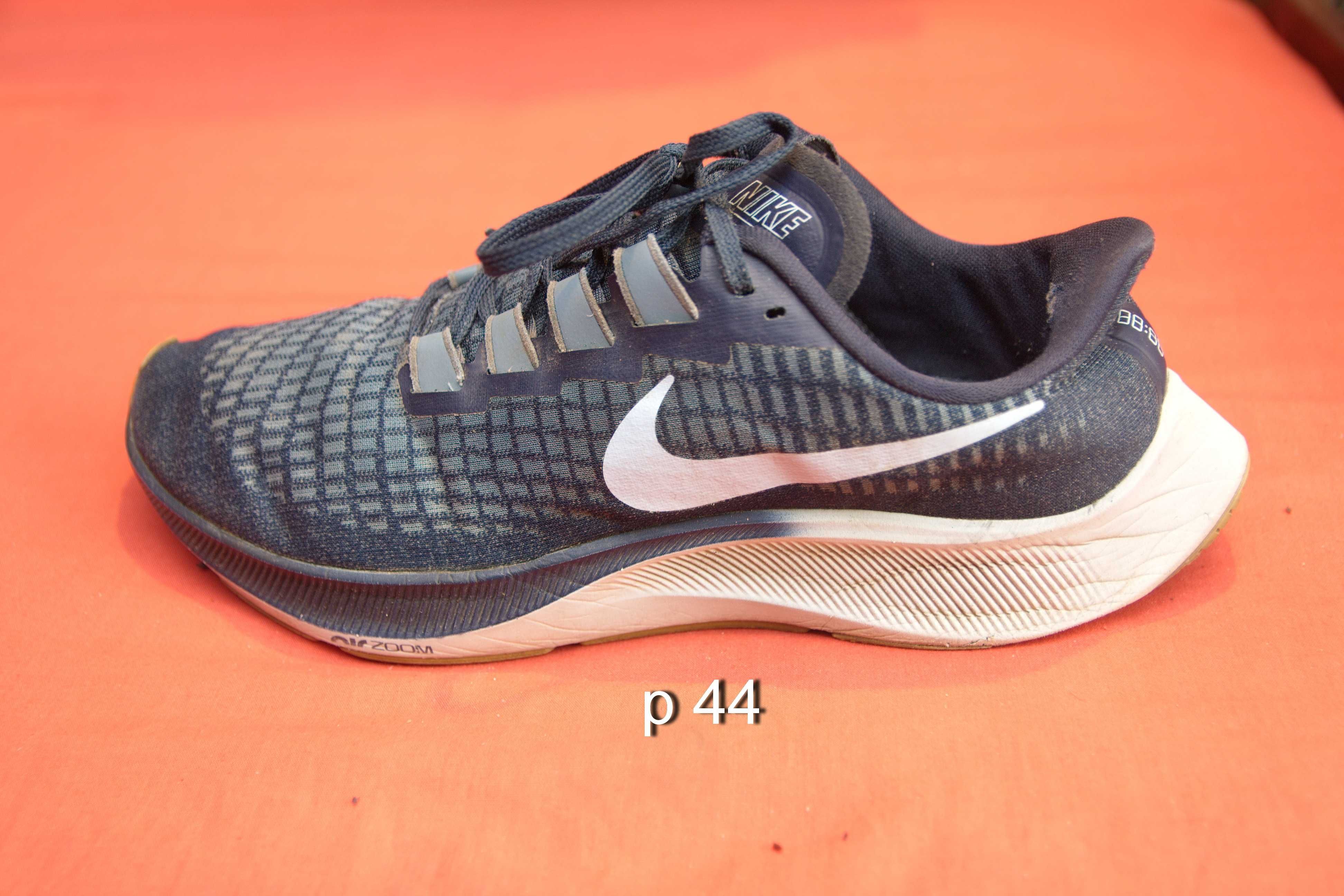 Мужские красовки Nike Pegas .р 44. Downshifter 8 р42.5